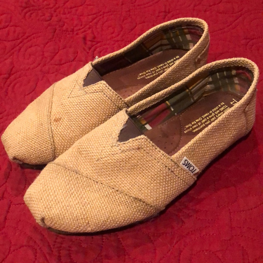 Toms burlap shoes